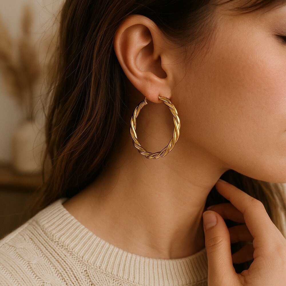 STEVE MADDEN Chunky Gold Twisted Hoop Earrings Hoops Medium 1.75" Hip Hop Y2K - Picture 9 of 9